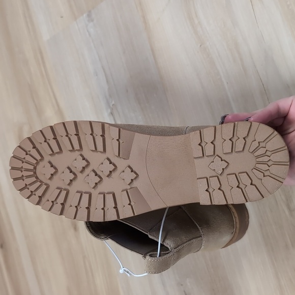 Steve Madden Lorali Women's Chelsea Boot - Picture 7 of 10